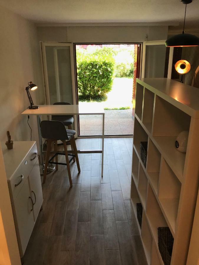 Large Studio Near Epfl And Lausanne City Center Ecublens  Extérieur photo